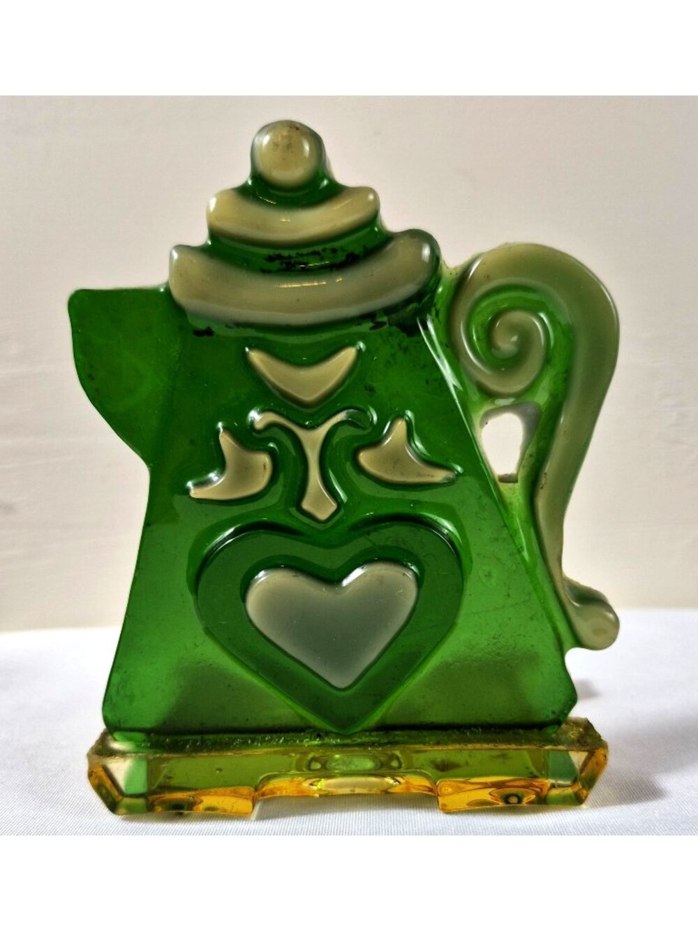 Vintage Style Green Amber Molded Resin Teapot Heart Votive Candle Holder 5"